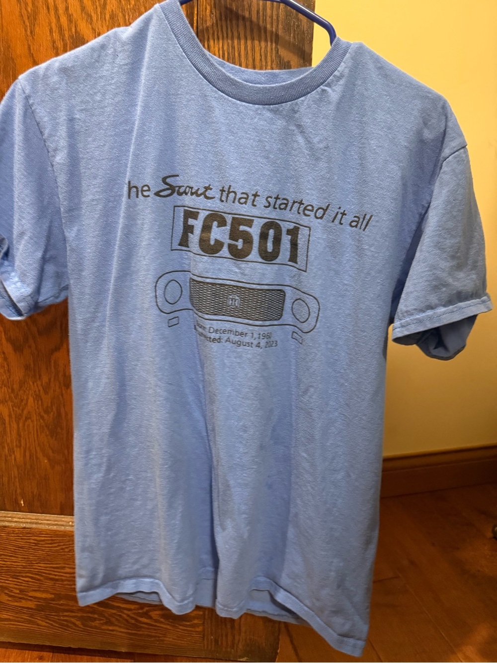 FC501 Light Blue Graphic Men's T‑Shirt